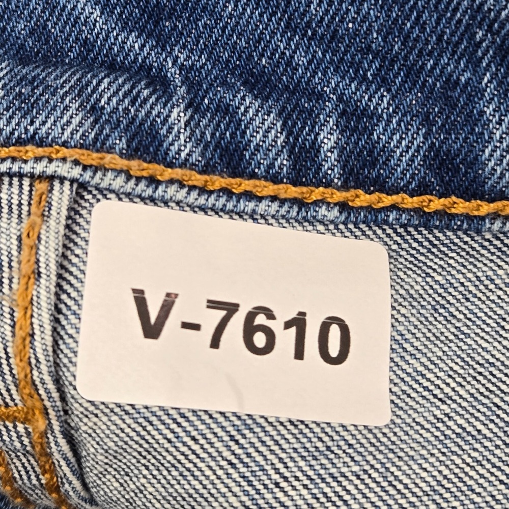 Levi's 501 Shorts W26 Blue Denim Cut Off Button Fly Cotton Elastane Logo - Picture 2 of 10
